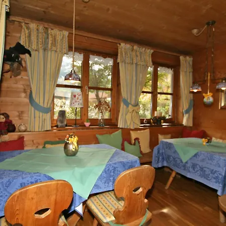 Backenhausl.2 * Uttendorf